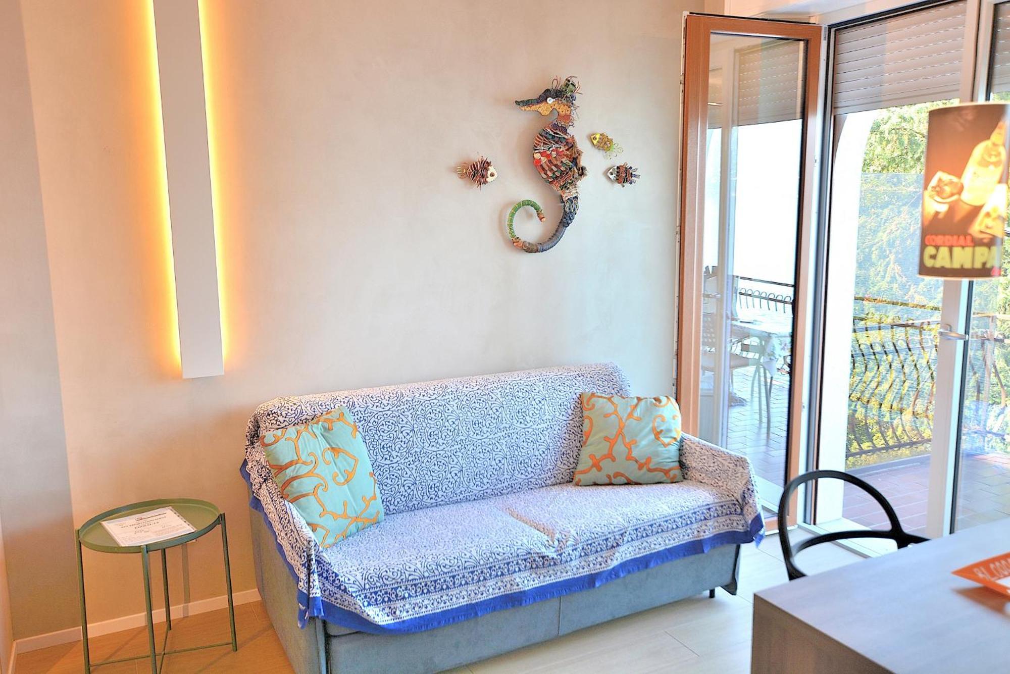 Leonardo Walsh Apartment With Lake View Torri Del Benaco Exterior foto